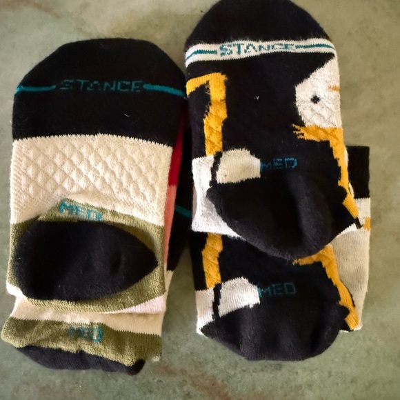 Stance Medium Penny the Pigeon Everyday Socks for Kids 2 pairs - Picture 5 of 7